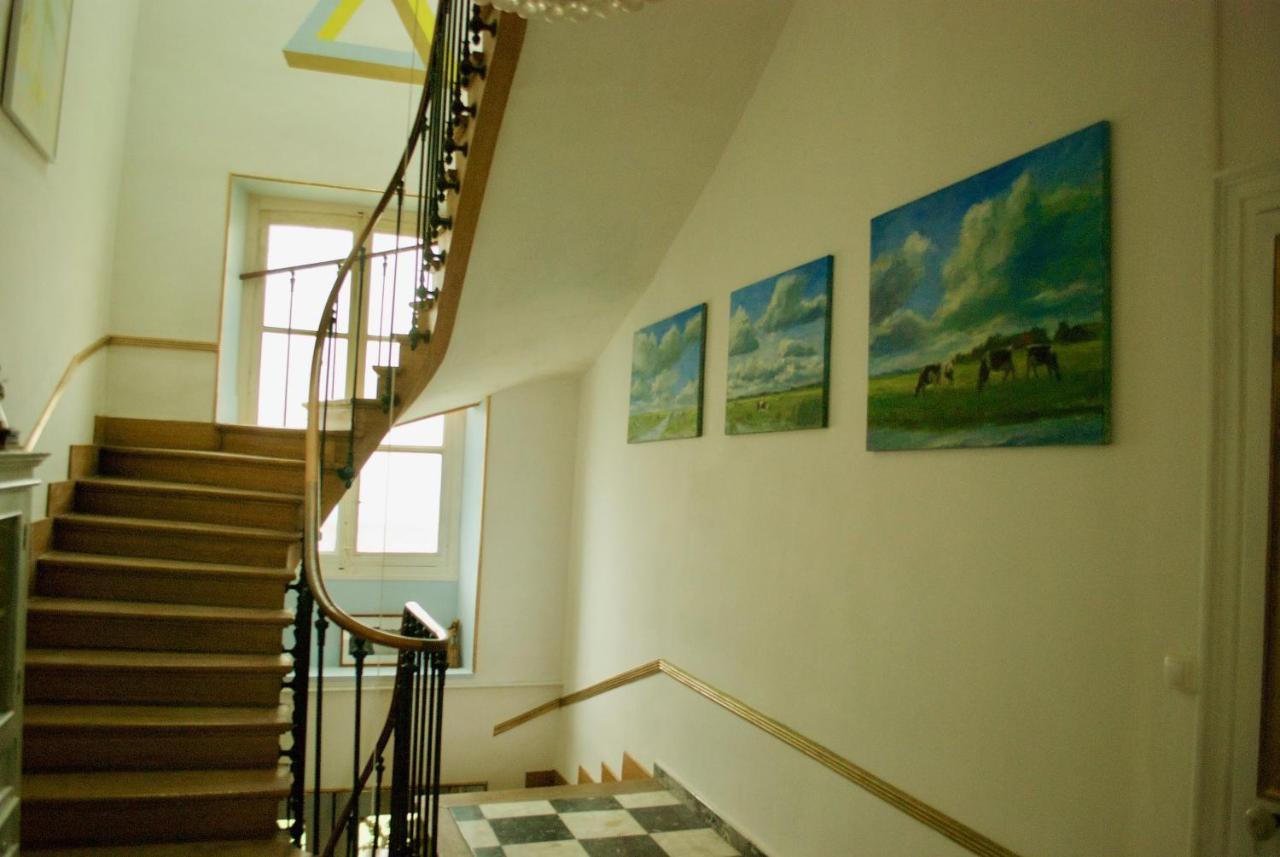 Bed and Breakfast Yxie - Manoir Des Arts Villeblevin Esterno foto