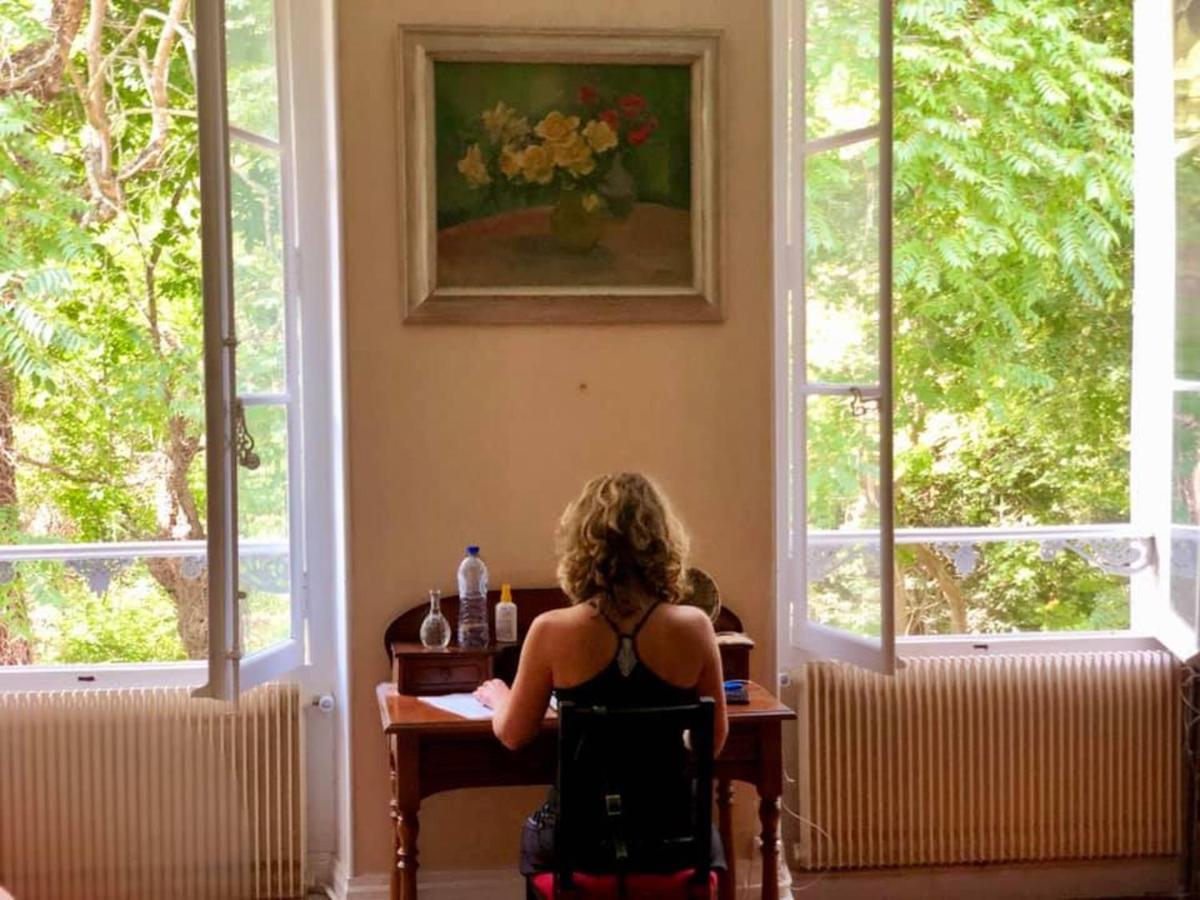 Bed and Breakfast Yxie - Manoir Des Arts Villeblevin Esterno foto