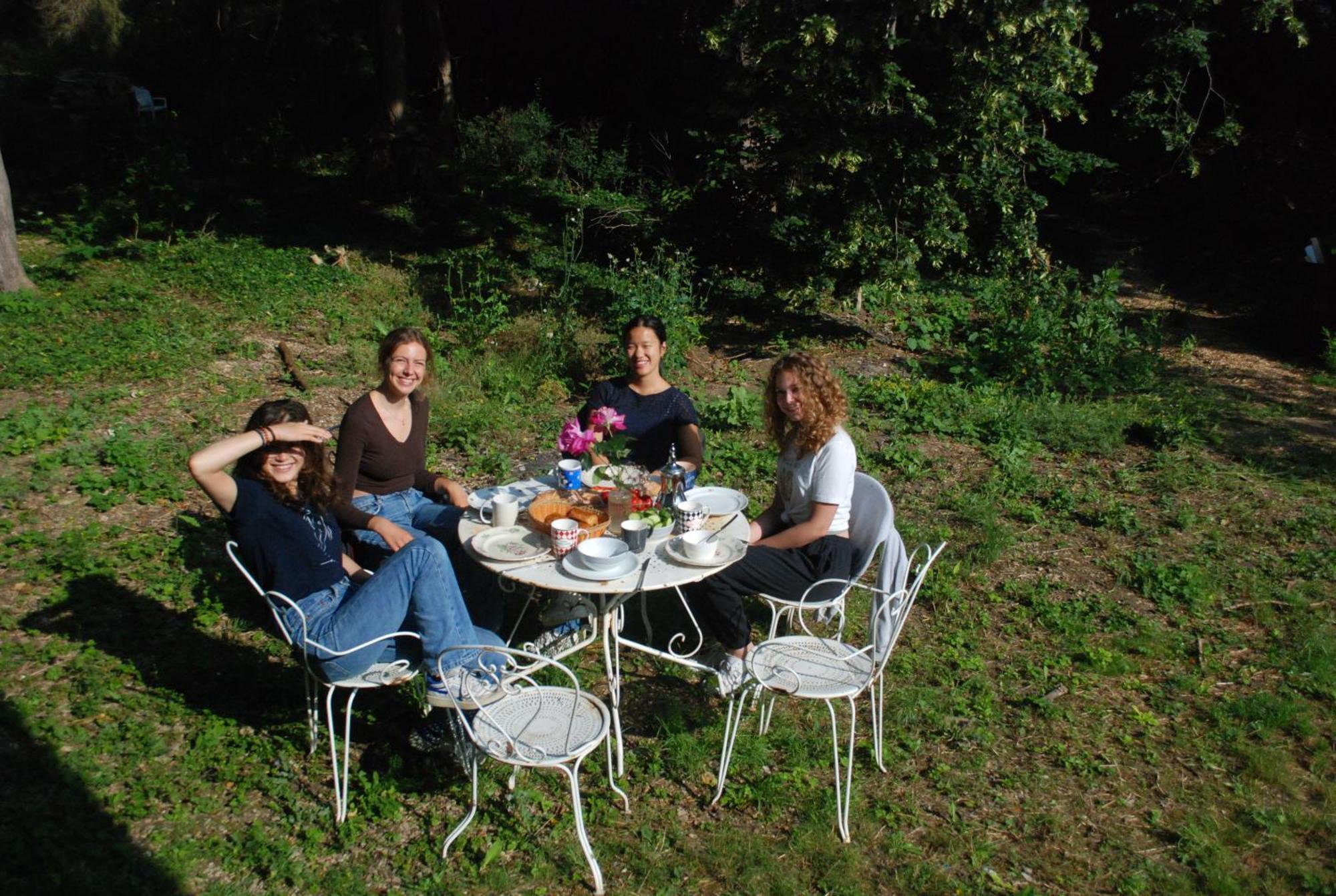 Bed and Breakfast Yxie - Manoir Des Arts Villeblevin Esterno foto